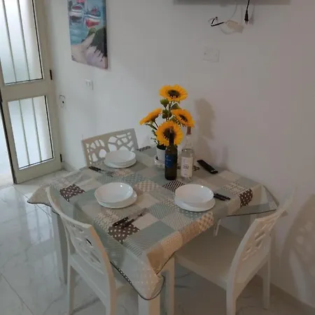 Mamalina Aparthotel *